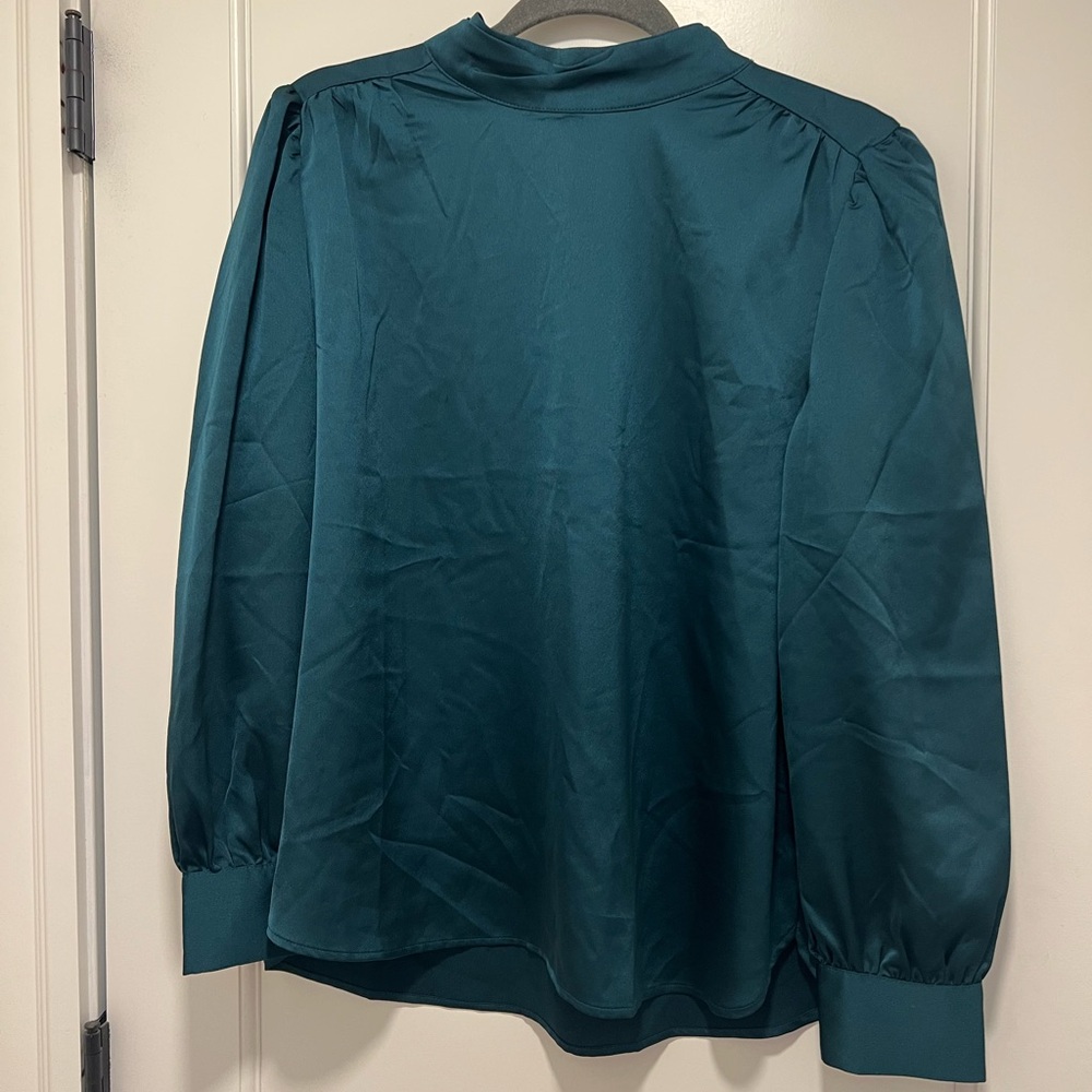 LOFT Green Silky Blouse - MP